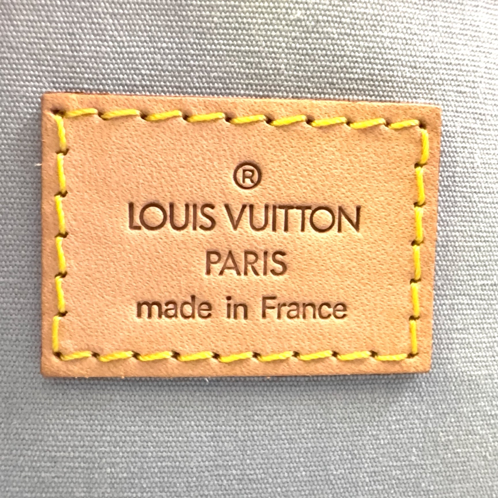 Louis Vuitton Roxbury Drive Monogram Vernis Patent Leather Previously Owned Authentic