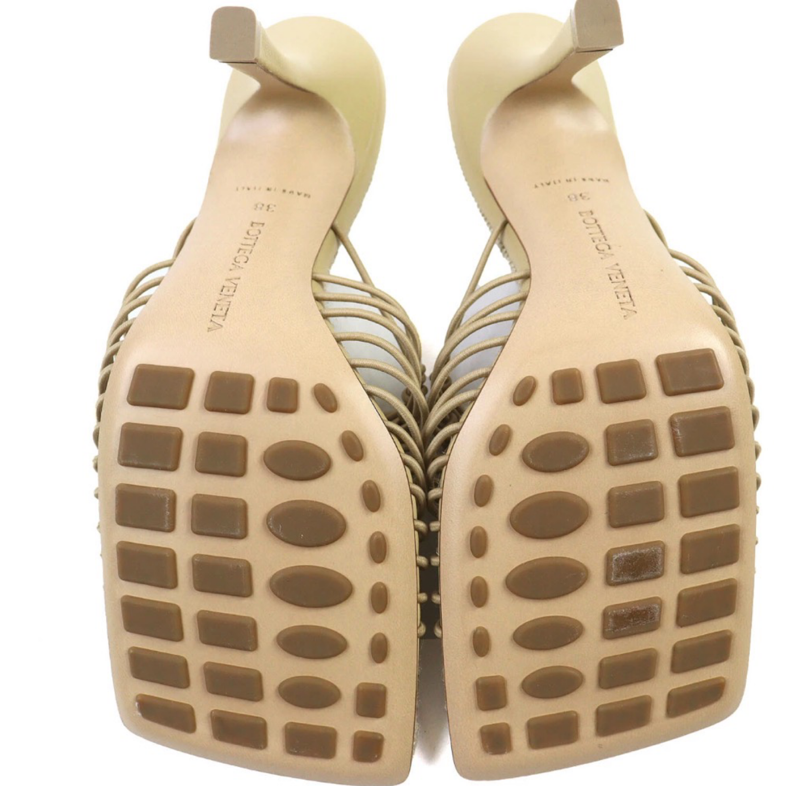 Bottega Veneta Cindy Stretch Sandals Cane Sugar Beige unused Authentic Previously Owned