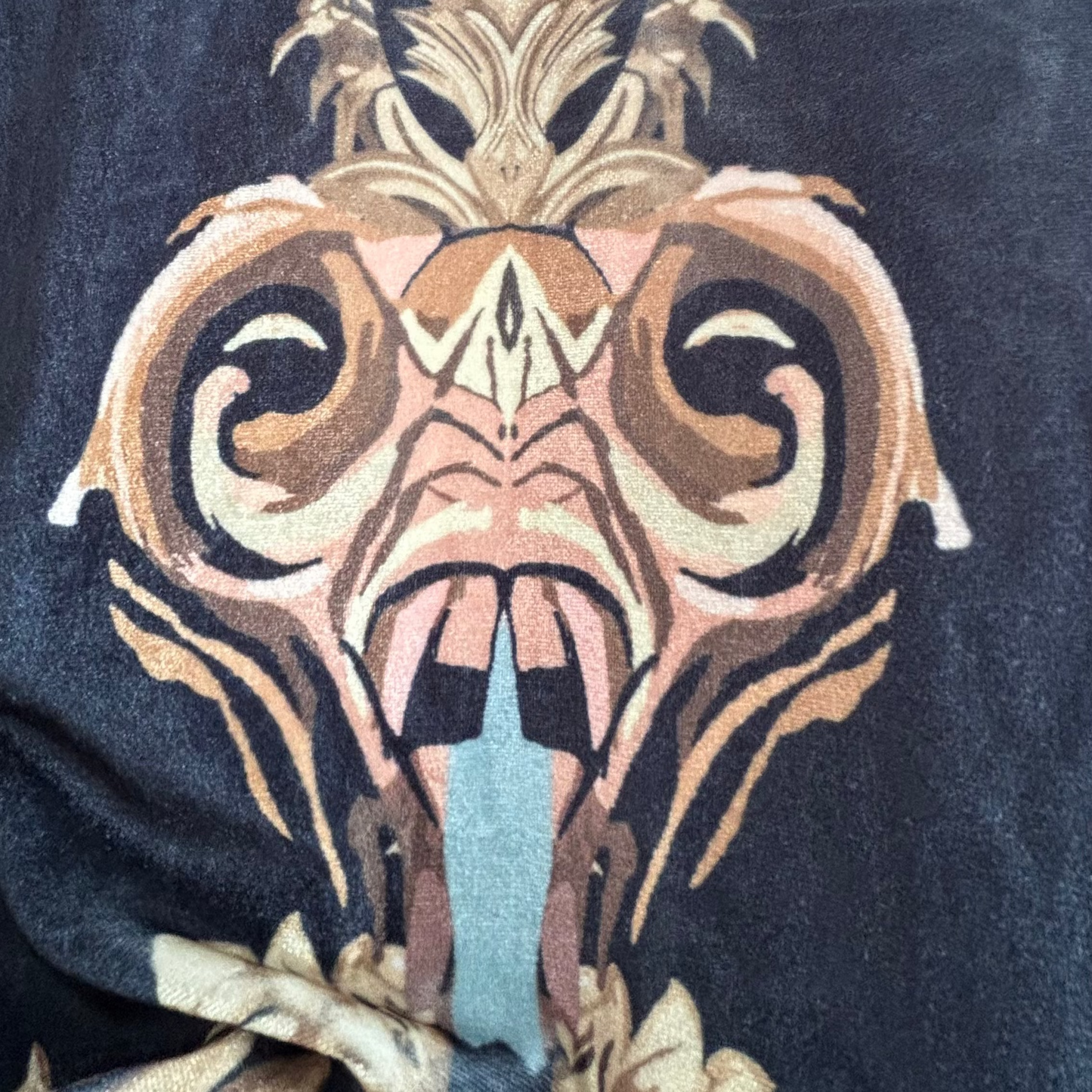 Luxury Baroque Velvet Two-Piece Set – Stretch Velvet V-Neck Top & Pocketed Wide-Leg Pants