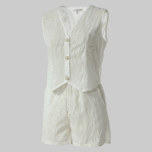 Eyelet Embroidered V-Neck Sleeveless Shorts Summer Two-Piece Set | Curve | L’LUXE Matching Sets