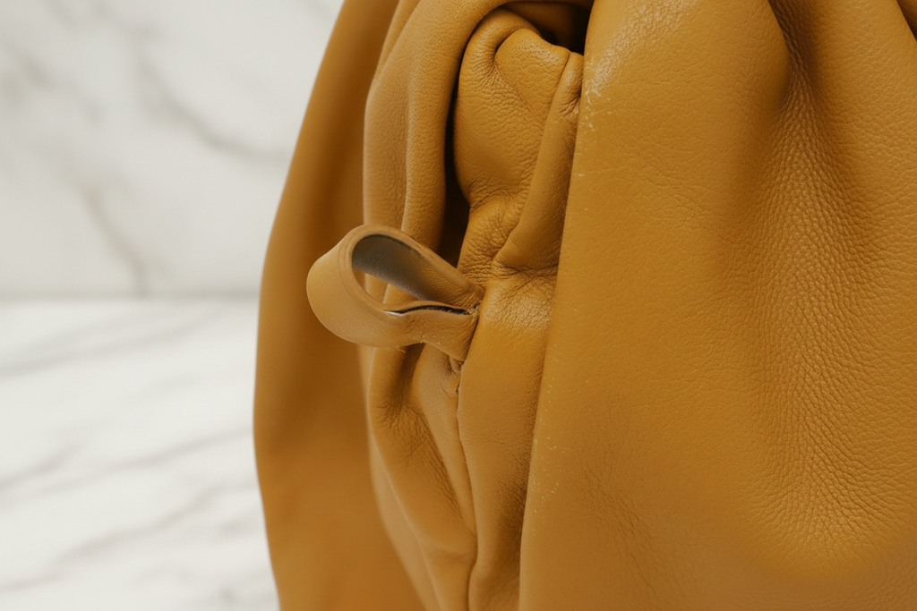 Bottega Veneta The Chain Pouch Curry (Mustard Yellow) Leather Gold Chain Pre-Owned Authentics