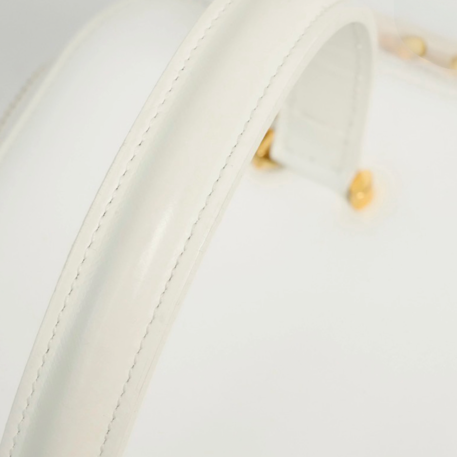 Versace Vintage White Leather Vanity Handbag Gold Hardware Authentic Previously Owned