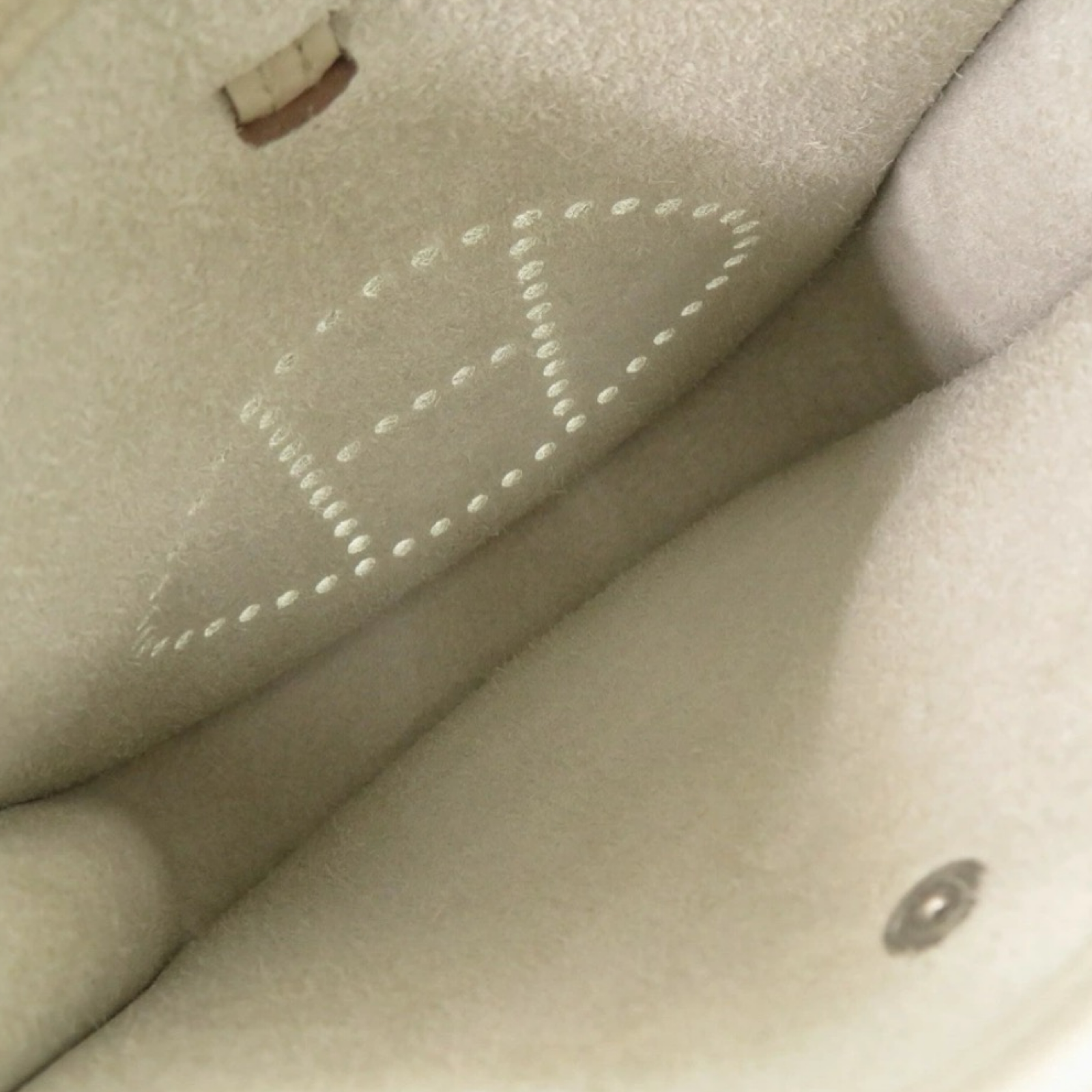 Hermès Evelyne TPM Taurillon Clemence Beton Silver Hardware 2025 Previously Owned Like New Authentic
