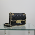 Michael Kors Chain Shoulder Bag Quilted Leather Black Gold – Pre-Owned -Very Good Condition | L’LUXE Authentics